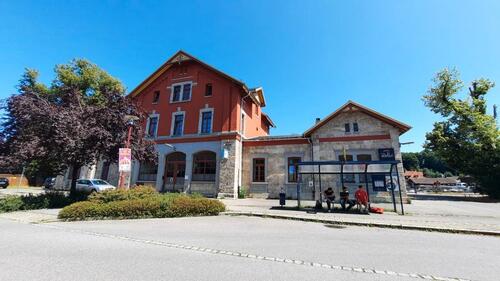 Foto - Wohnen im Bahnhof- 6 Zimmer Dachgeschosswohnung