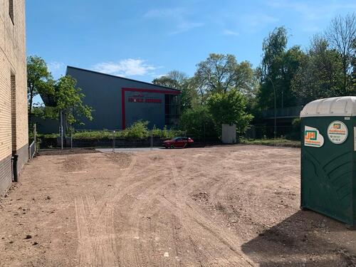 Foto - Außenstellplatz direkt am Bahnhof zu vermieten