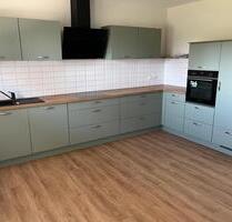 schöne große 2-Raum-Wohnung mit EBK zu vermieten - Rosenow