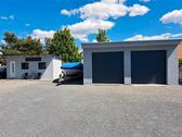 Foto - AutoplatzHandelsfläche mit Büro & Garage – Top Lage
