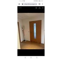 Dachgeschoss Wohnung 2 Zimmer, Küche, Bad - Schieder-Schwalenberg