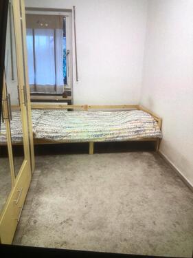 Foto - Möbliertes WG‑Zimmer nur weibliche Mieterin