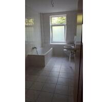 Verkaufe meine vermietete 3 Raumwohnung75 qmmit PKW Stellplatz - Zwickau Zwickau-Nord