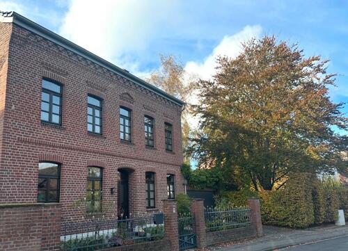 Foto - Traumhaus zu vermieten! Stilvolles Leben in historischer Fassade!