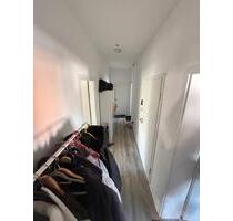 Vier Zimmer Wohnung mit Küche Diele Bad - Würselen