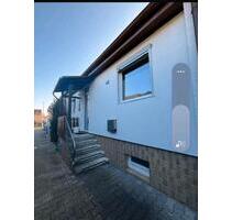 sarniertes Reienmittelhaus mit Garage - Flörsheim am Main