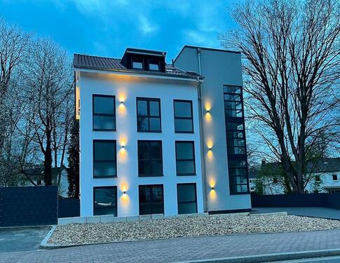 Foto - Wohnung im 1. OG mit Balkon - anspruchsvolle Ausstattung