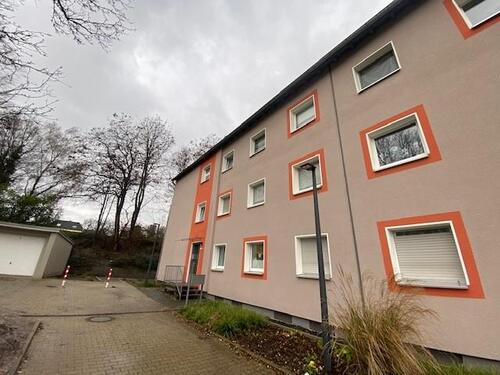 Foto - Bei VIVAWEST die Sonnenstrahlen auf dem eigenen Balkon genießen.