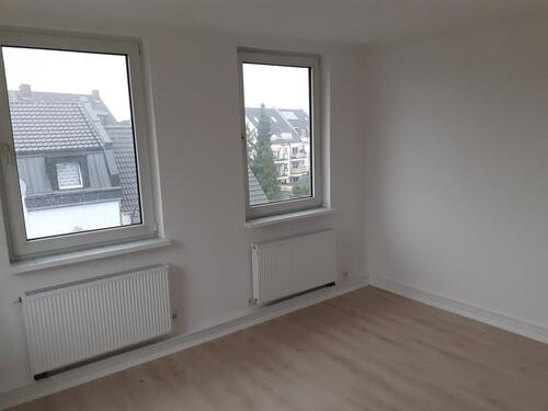 Foto - Helle 2,5 Zimmer DG Wohnung in Köln Dellbrück zu vermieten