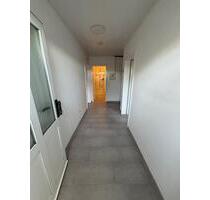 Souterrain Wohnung mit Fußbodenheizung und eigenem Eingang - Pfungstadt