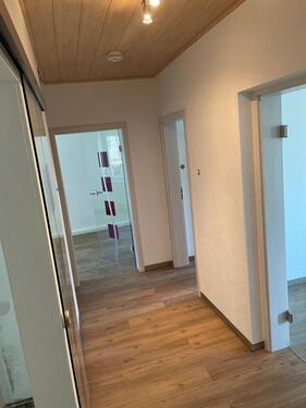 Foto - Renovierte 3 Zimmer Wohnung zentral Roßleben