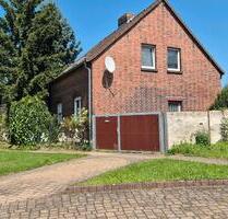 Wohnhaus mit Terasse - 75.000,00 EUR Kaufpreis, in Gräfenhainichen (PLZ: 06773)