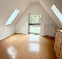 Moderne helle Dachgeschosswohnung - Friedeburg