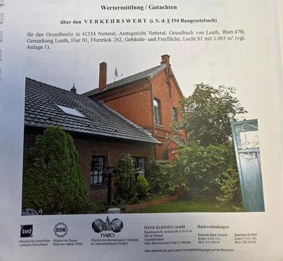 Foto - Wunderschönes Einfamilienhaus mit Nebengebäuden und großem Grunds