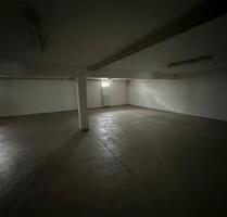 Große befahrbare Fläche Gewerbefläche 500m2 Garagen - Gießen Wieseck