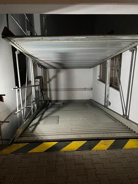 Foto - Tiefgaragenstellplatz zu vermieten