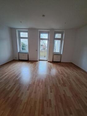 Foto - 2 ZKB - mit EBK und Balkon - Plagwitz _ 01.05.2026