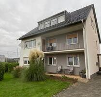 Gemütliche Dachgeschosswohnung in Badem!