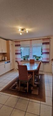 Foto - Großzügige EG-Wohnung mit Terrasse und Garage zentral am Obenende