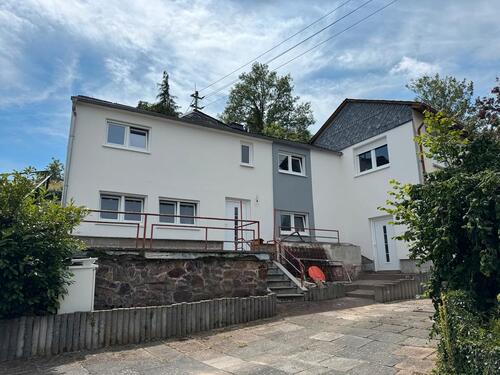 Foto - 1-2 Familien Haus in Katzenelnenbogen