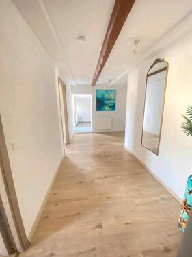 Foto - 3 Zimmer Wohnung - 700,00&nbsp;EUR Kaltmiete, ca.&nbsp; 80,00&nbsp;m&sup2;