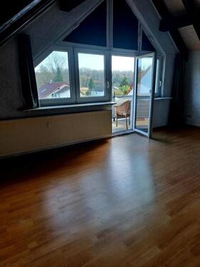 Foto - Frisch renovierte 2 Zimmer Dachgeschoss-Wohnung zu vermieten