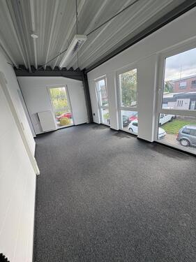 Foto - zu vermieten Büroräume Gewerberäume Workshop