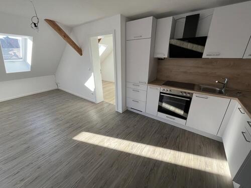 Foto - Sehr zentrale, neue 2-Zimmer-Dachgeschosswohnung in Gräfenberg