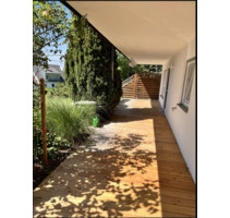 Geschmackvolle, geräumige EG-Wohnung mit zwei Zimmern - Plochingen