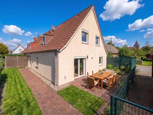 Foto - Reihenendhaus in ruhiger Wohnlage von Garding, 2011 Saniert