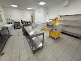 Foto - Produktionsküche mit Kühl- und Tiefkühlzelle