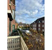 Helle 2-Zimmer-Wohnung mit großzügigem Wohn-Essbereich - Krefeld