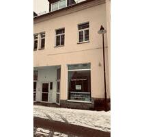 Ladengeschäft zu vermieten - 300,00&nbsp;EUR Kaltmiete, ca.&nbsp; 6,80&nbsp;m&sup2; in Schneeberg (PLZ: 08289)