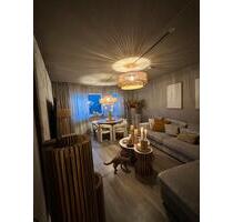 Schön geschnittene 3- Zimmer Wohnung direkt am Rhein - Top Lage - Köln Chorweiler