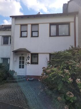 Foto - Reihenmittelhaus - 323.000,00&nbsp;EUR Kaufpreis, ca.&nbsp; 100,00&nbsp;m&sup2;