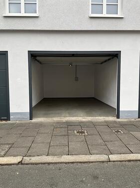 Foto - RESERVIERT! Große Garage in der Stadtmitte zu vermieten