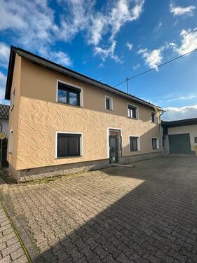Foto - Einfamilienhaus im Rohbauzustand in ruhiger Lage