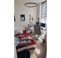 BIETE: WG-Zimmer in Dresden Strehlen ab April