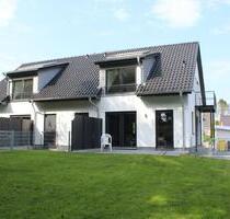 Große Wohnung in Doppelhaushälfte zu vermieten! - Wyk Auf Föhr