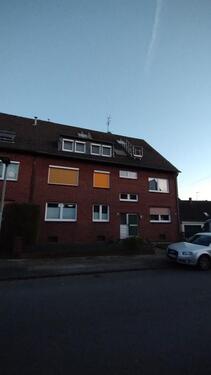 Foto - 75 qm Dachgeschosswohnung, Einzelgarage und Garten in OB - Heide