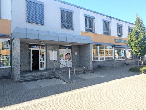 Foto - 42,61 m² Bürofläche im Carrée Wolfen – ideal für Fahrschule, Kosmetik oder Beratung