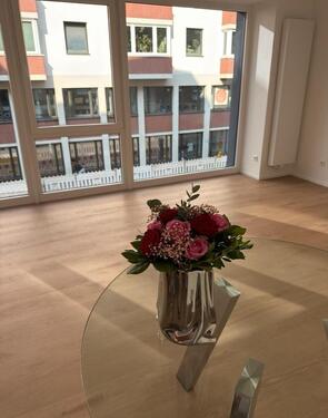 Foto - WG Zimmer am Rudolfplatz; Hell, saniert und modern