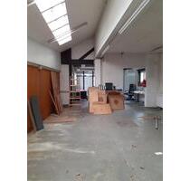 Büro mit Lagerfläche (ca.100 qm) in Hanau zu vermieten