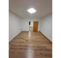 Helle 2 Zimmerwohnung, DG, 54 m², 400€ Kaltmiete + NK, Freiheitst - Wuppertal Gemarkung Langerfeld