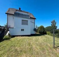 Großes EFH in Brilon mit großzügigem Grundstück