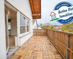 DIETZ: Gepflegte 4 Zi-Wohnung im ersten OG - 2 Balkon - Garage - Schaafheim