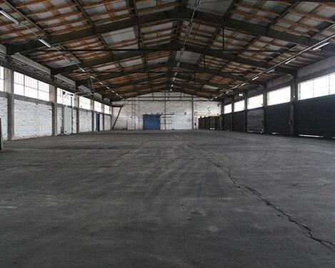 Foto - Lagerhalle mit Büro und Küche in Langgöns