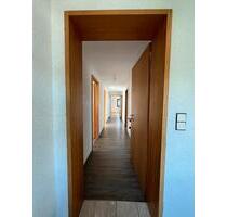 3 Zimmer Dachgeschoss Wohnung - 765,00&nbsp;EUR Kaltmiete, ca.&nbsp; 68,00&nbsp;m&sup2; in Gerolzhofen (PLZ: 97447)