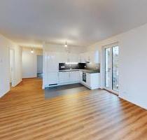 Großzügige 4-Zimmer-Wohnung mit viel Platz für die ganze Familie - Dresden Prohlis