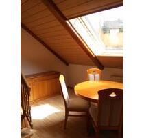 Dachgeschosswohnung zu vermieten 1050 Euro warm - Thurnau